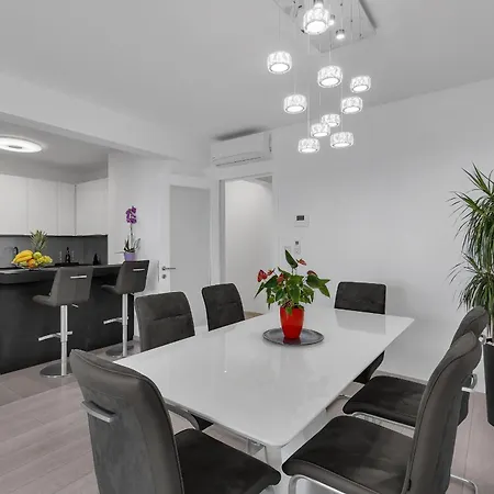 Luxury Sea View Sunrise Daire